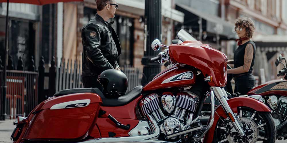 CONTROL YOUR RIDE WITH RIDE COMMAND